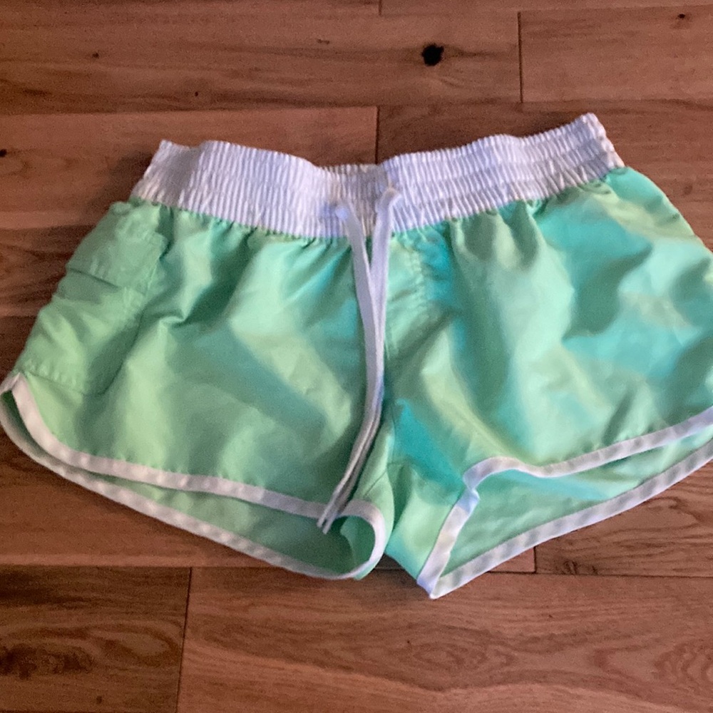 G21 mint green shorts